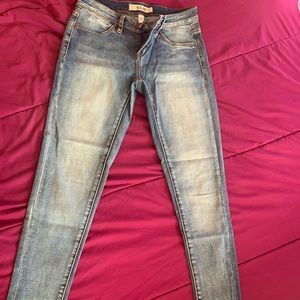 SL8 Denim Jeans